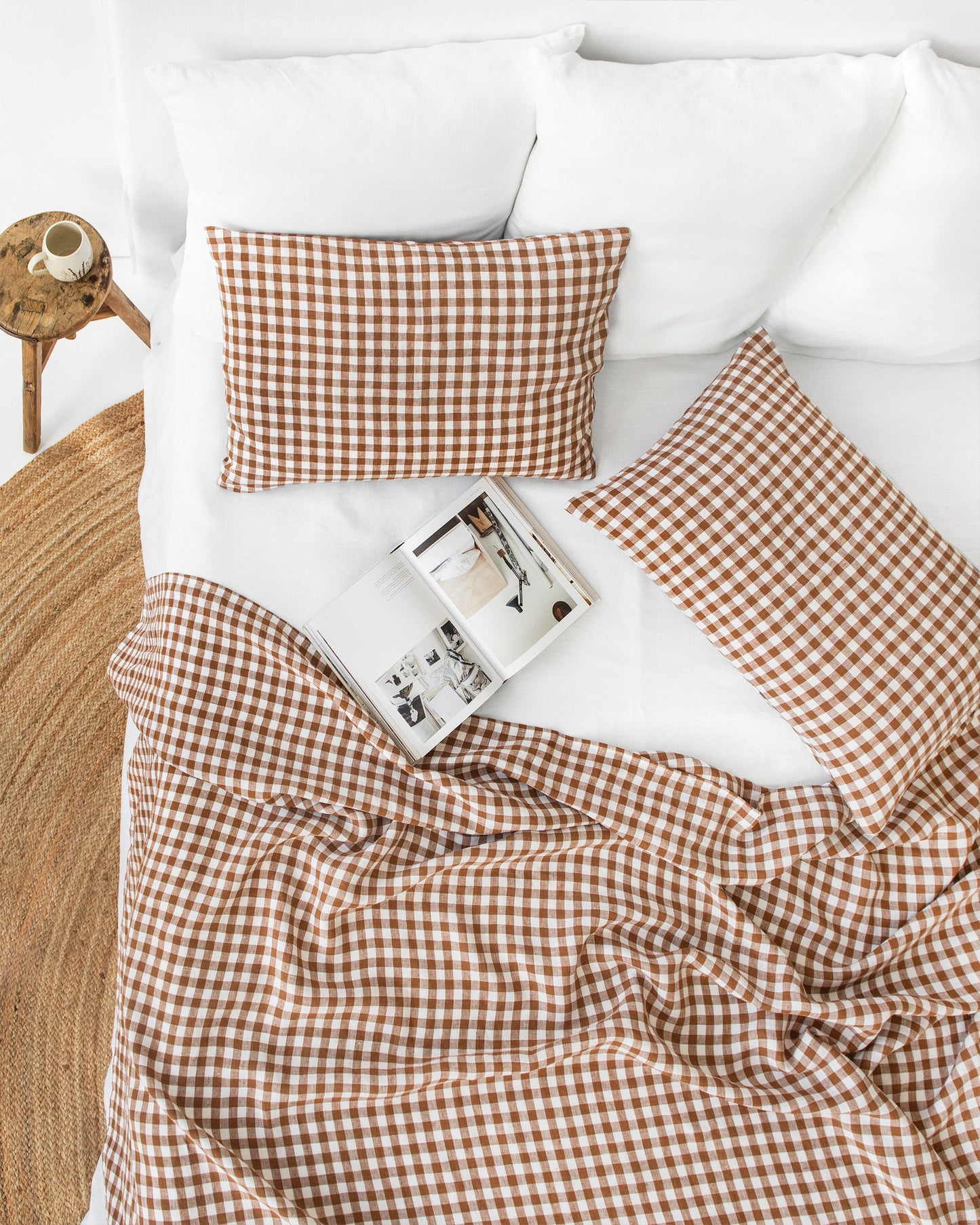 https://cdn.shopify.com/s/files/1/0640/8454/1699/files/cinnamon-gingham-pillowcase-cinnamon-gingham-flat-sheet-1_28b889b5-59a3-42f1-949c-3815202a1cee.jpg?v=1698136749