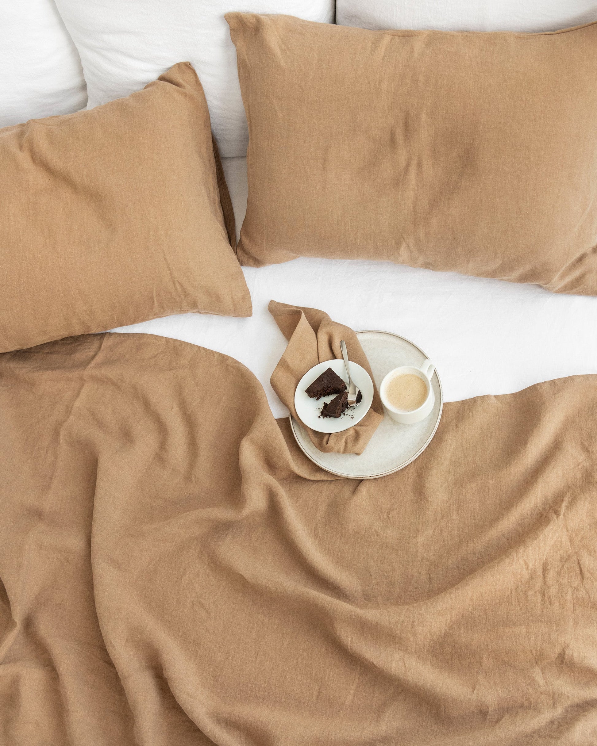 https://cdn.shopify.com/s/files/1/0640/8454/1699/files/latte-pillowcase-latte-flat-sheet-1_51bf0b51-e6d4-407c-bcfc-c1c928fee279.jpg?v=1758002992
