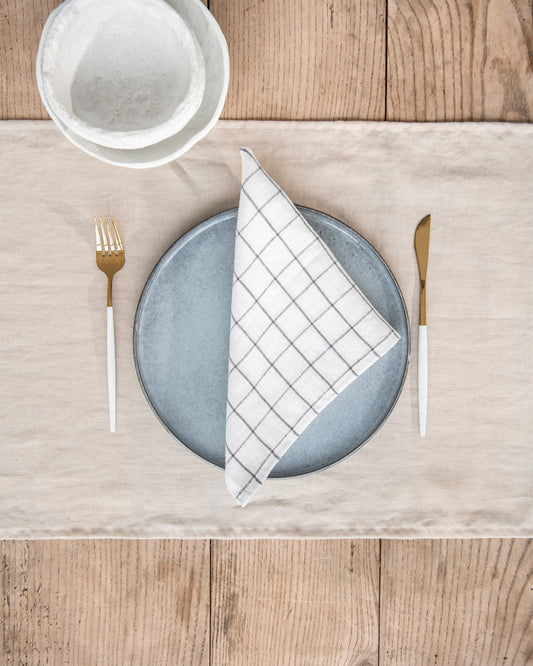 https://cdn.shopify.com/s/files/1/0640/8454/1699/products/linen-napkin-set-charcoal-grid-2.jpg?v=1754487388