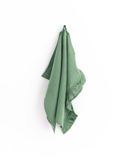 https://cdn.shopify.com/s/files/1/0640/8454/1699/files/ruffled-linen-kitchen-towels-in-matcha-green.jpg?v=1754487202