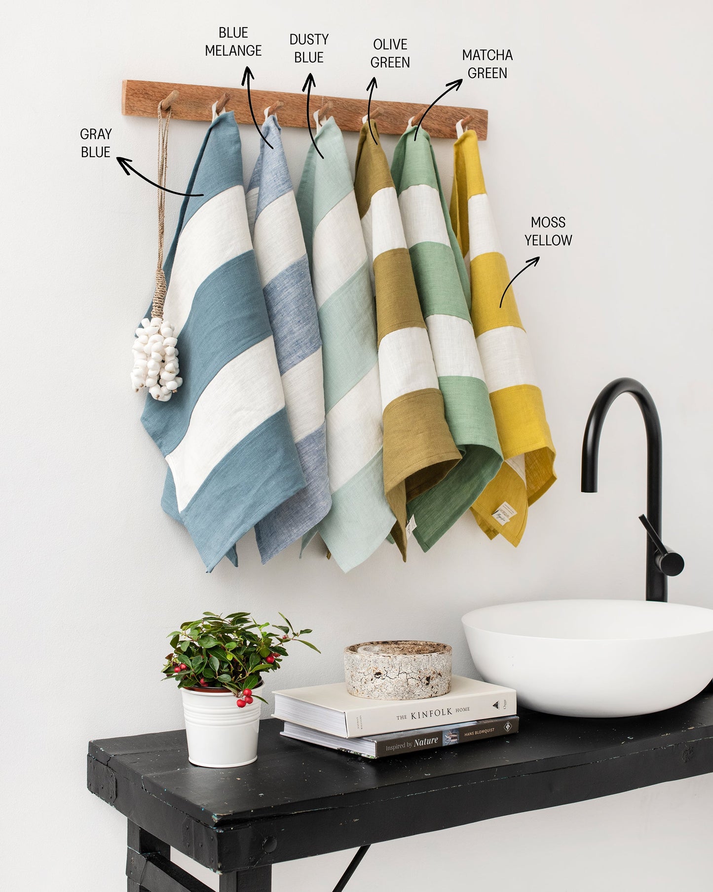 https://cdn.shopify.com/s/files/1/0640/8454/1699/files/zero-waste-striped-linen-tea-towel-4_4247c75b-c568-4bb2-8cd7-e2bc551d8ad6.jpg?v=1754487181
